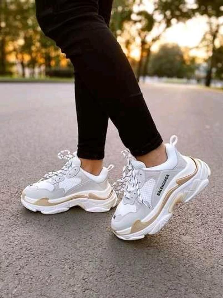 кроссовки balenciaga triple S