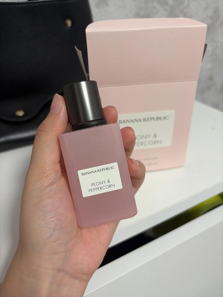 Парфюмерная вода Banana Republic Peony & Peppercorn