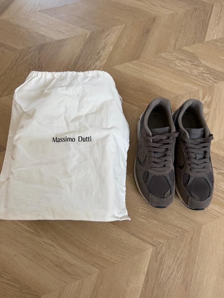 Massimo Dutti