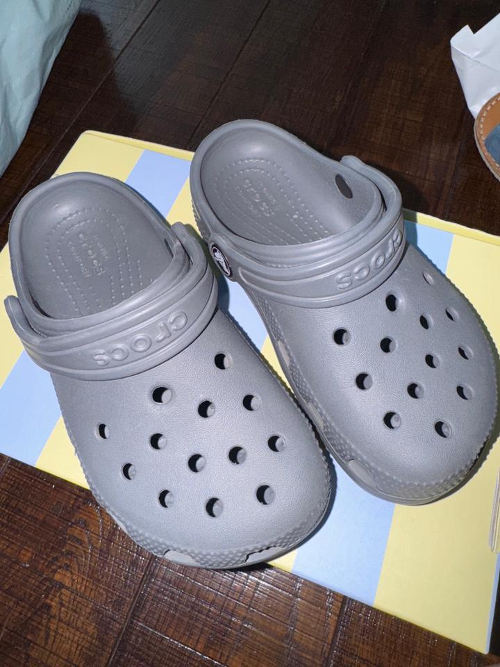 Crocs