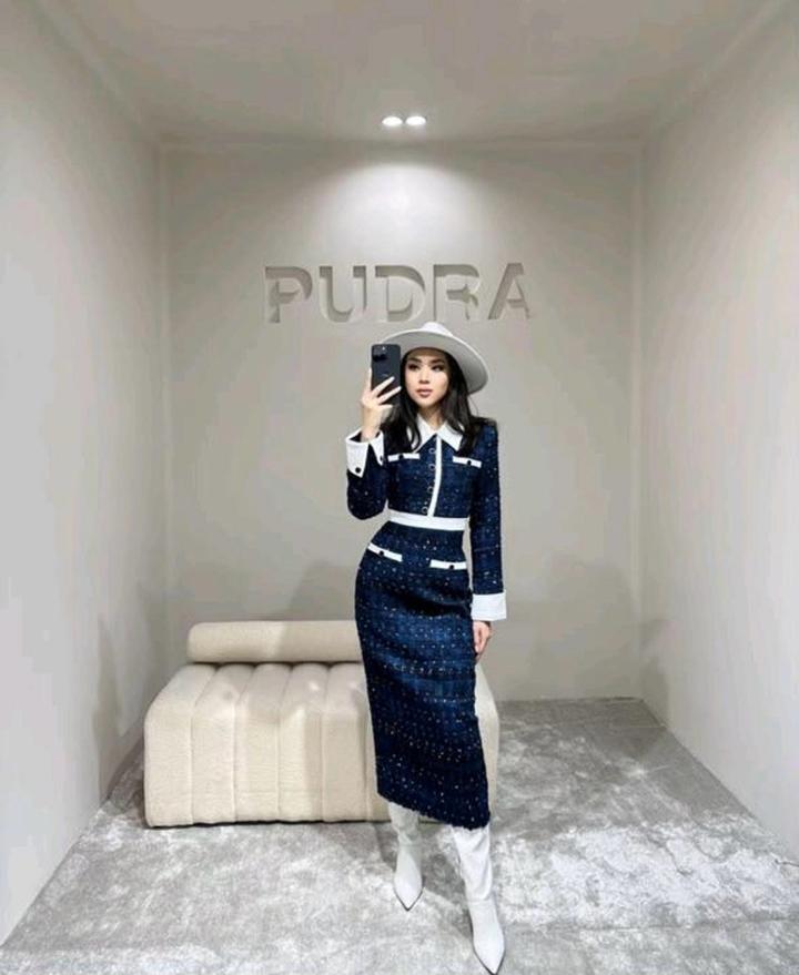 Платье PUDRA твидовое с воротником