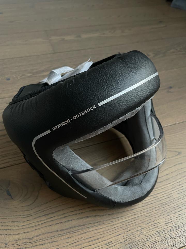 DECATHLON