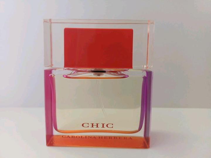 Chic Carolina Herrera 50 ml