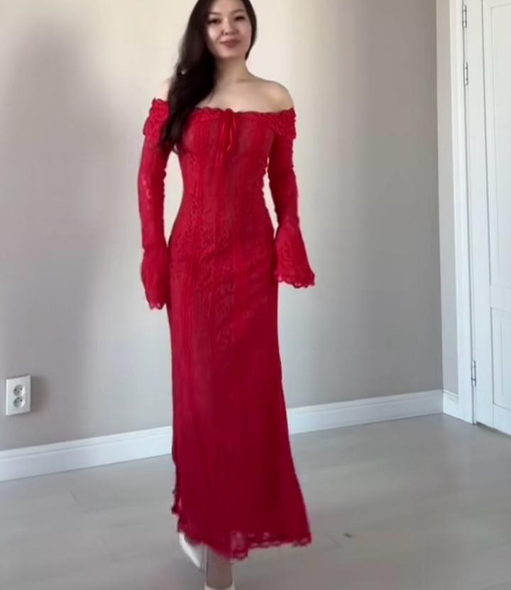Красный платье