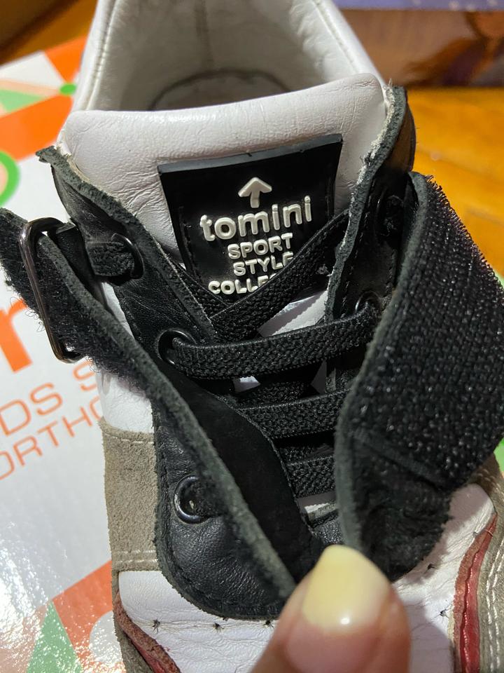 tomini