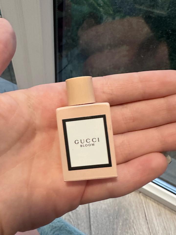 Миниатюра парфюмерной воды Gucci Bloom