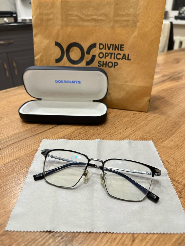 Стильные комбинированные очки (оправа) Dos Optical — идеальное состоян