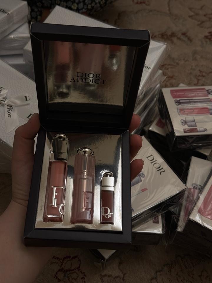 Dior