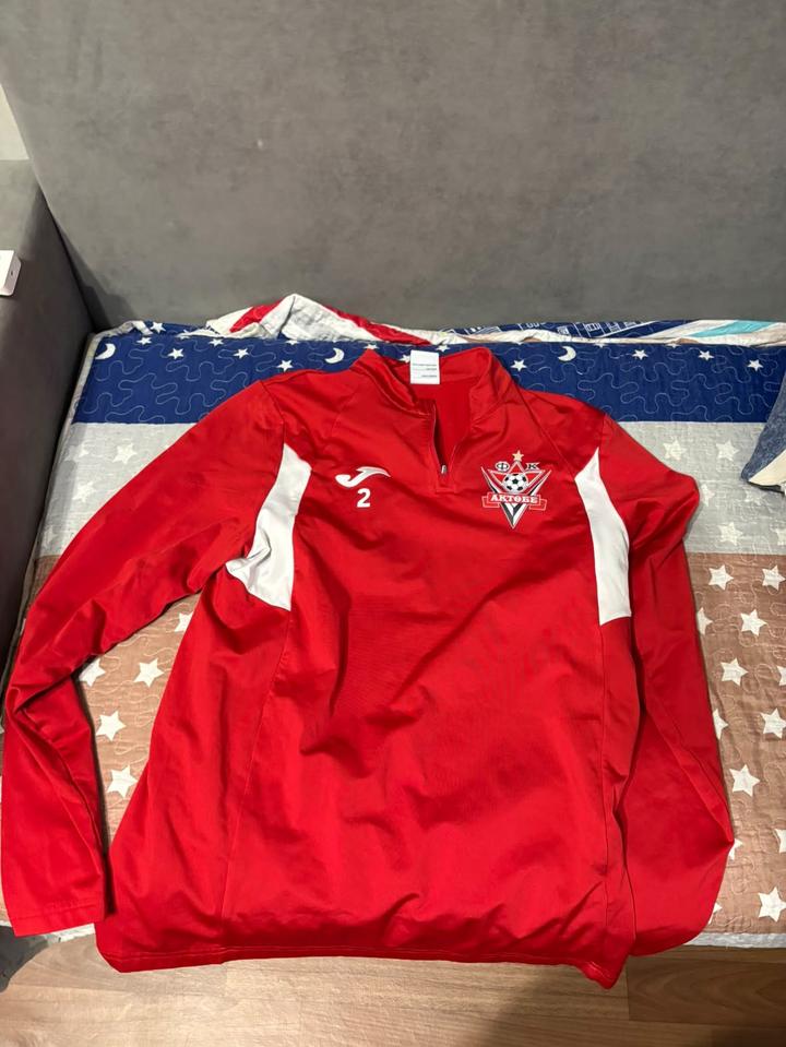 Спортивная кофта Joma