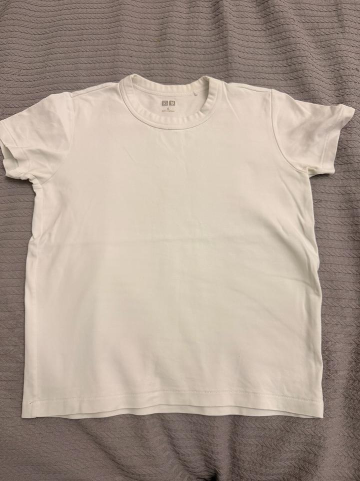 Футболка Uniqlo
