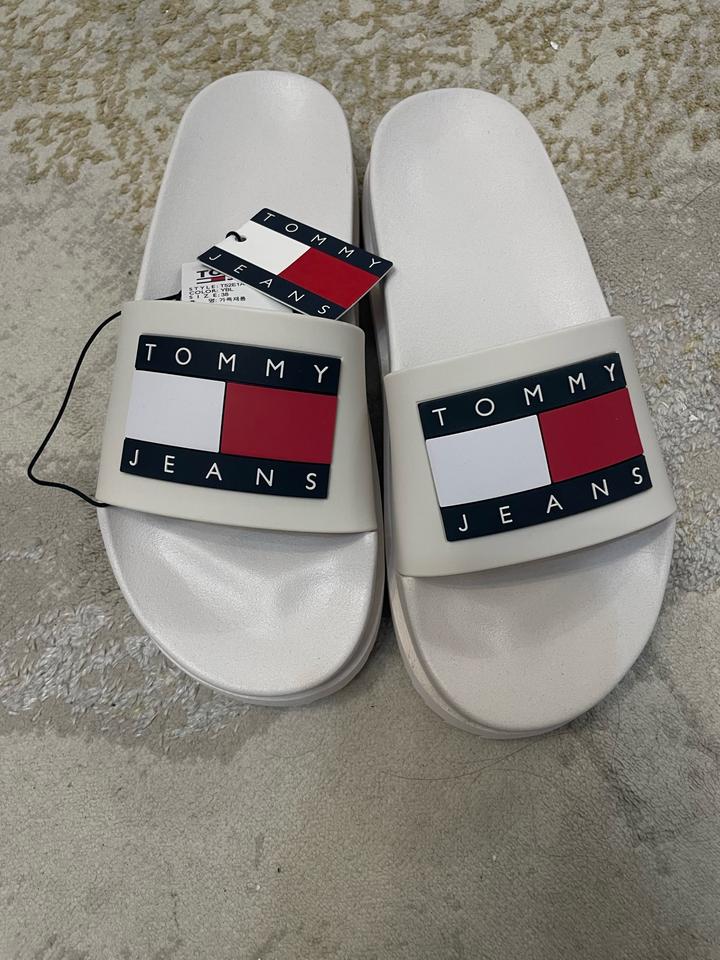 Tommy Jeans