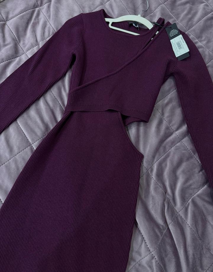 Fashionova Платье миди с вырезами