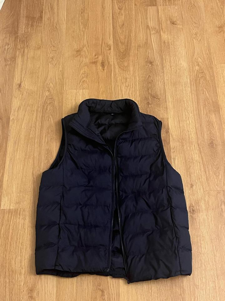 Жилет UNIQLO