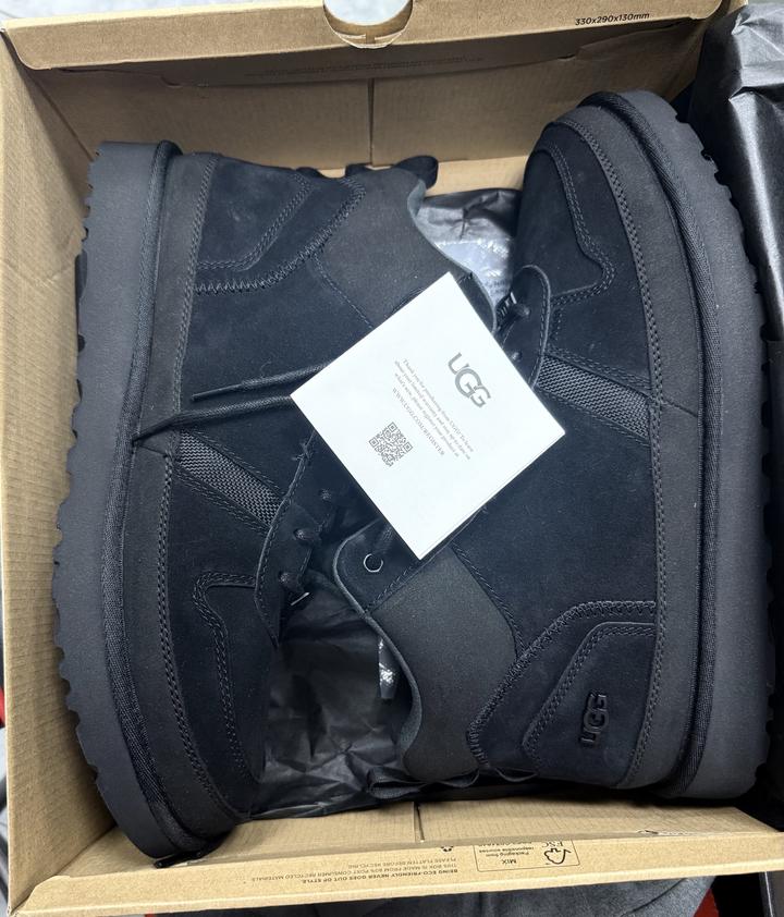 UGG