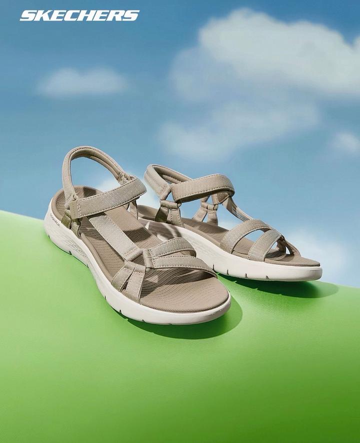 Skechers