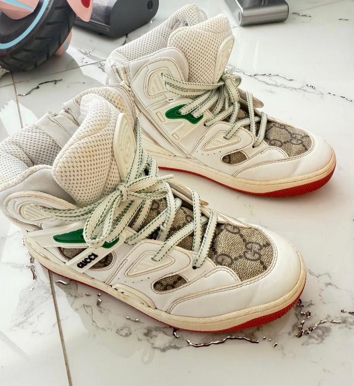 Gucci