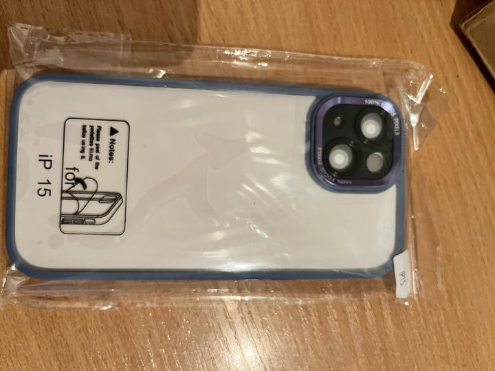 Чехол для iPhone 15