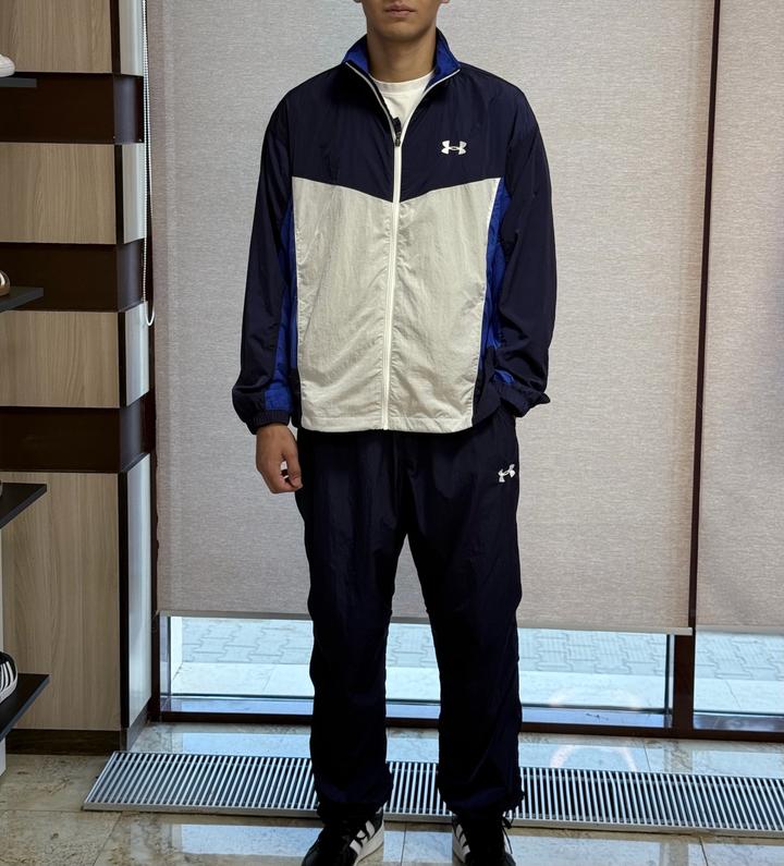 Спортивный костюм Under Armour
