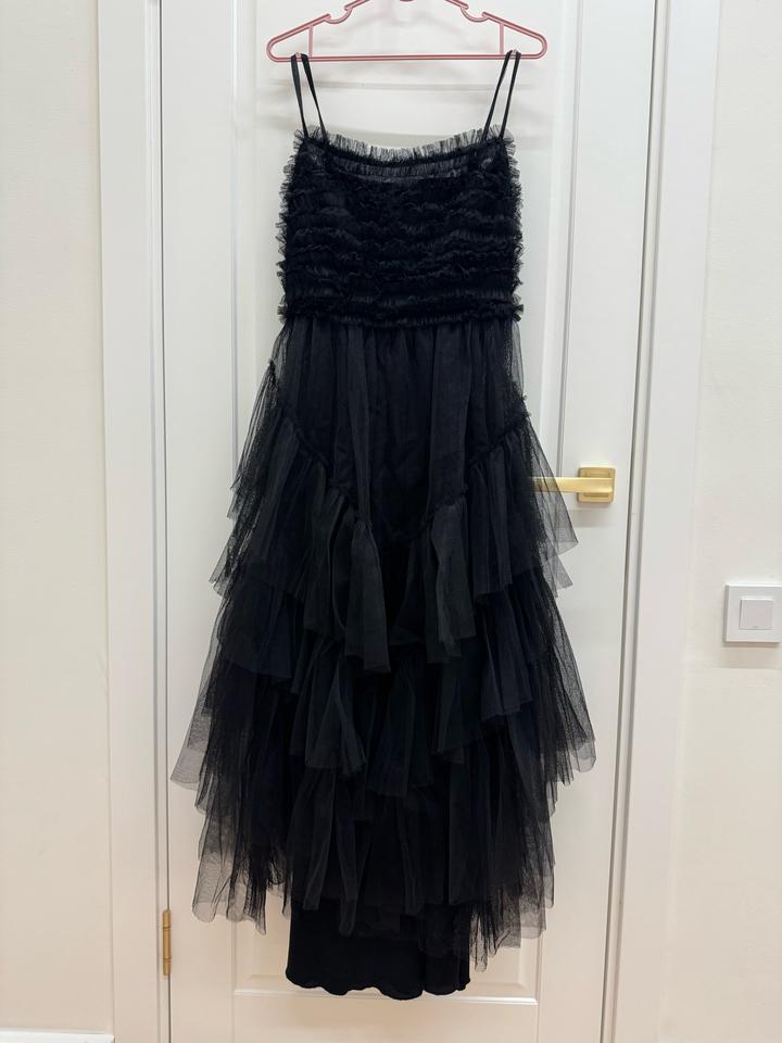 RED Valentino