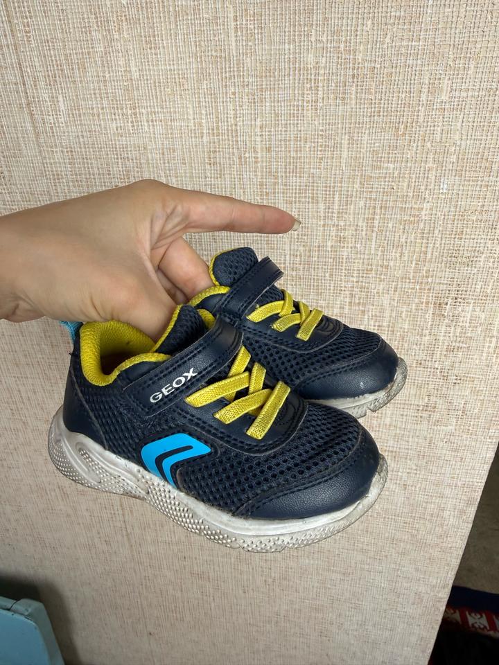 Кроссовки Geox
