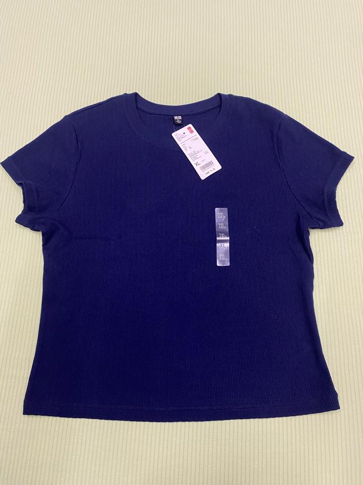 Футболка Uniqlo