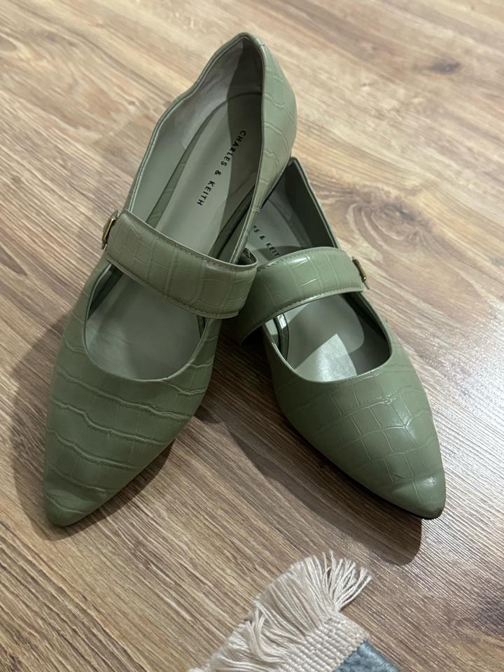 Charles & Keith