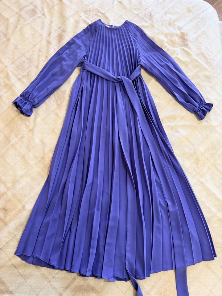 Плиссированное платье макси MODA AIA