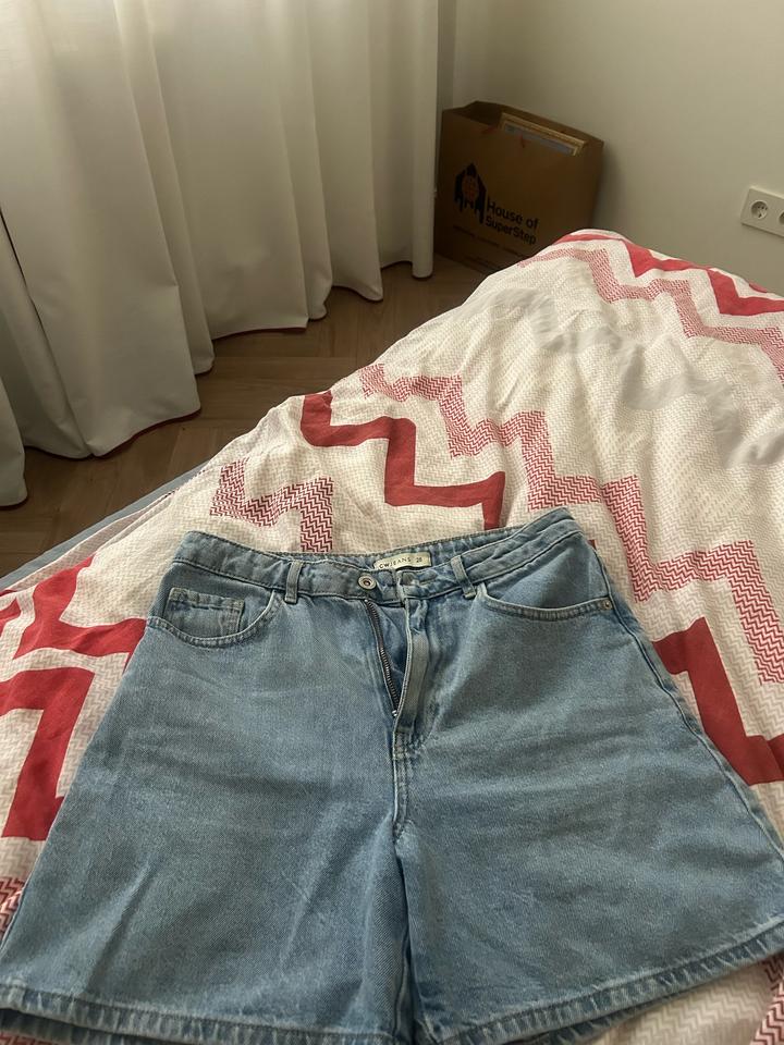 LC Waikiki