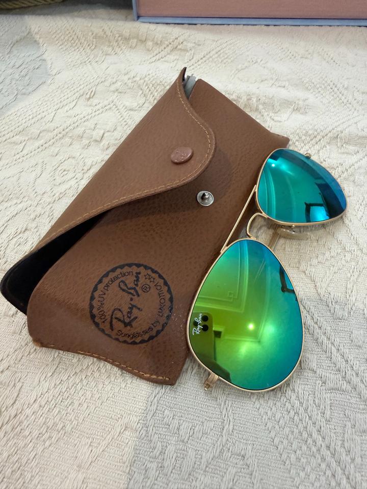 Солнцезащитные очки Ray-Ban авиаторы