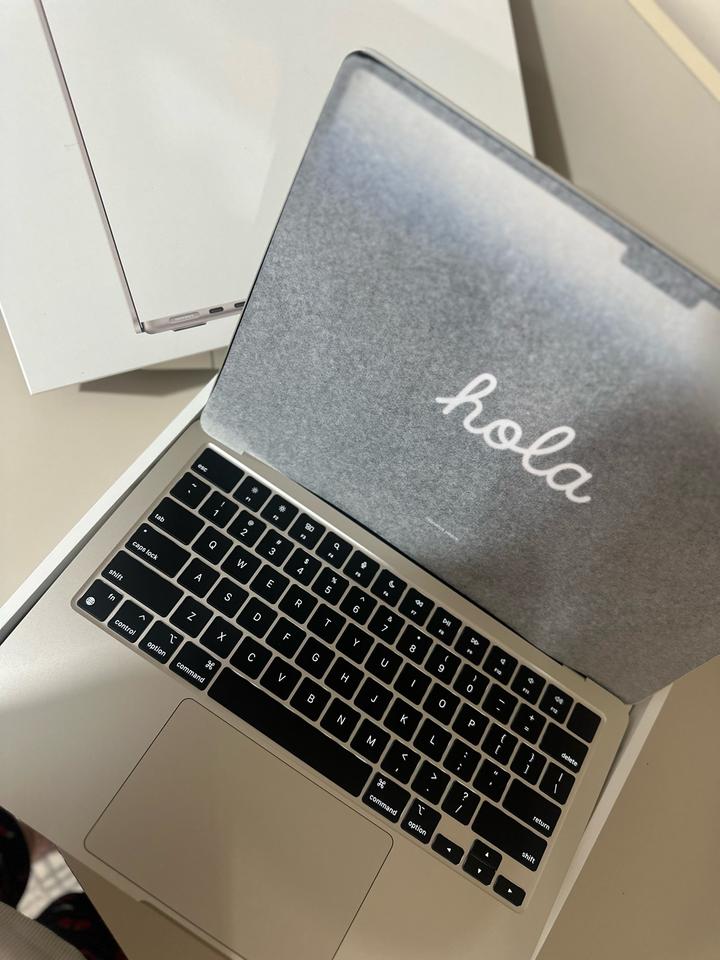Apple MacBook Air 13