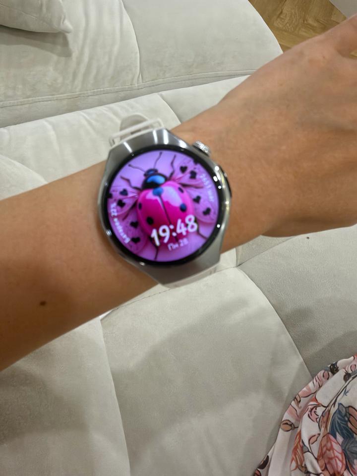 Смарт-часы Huawei Watch 5