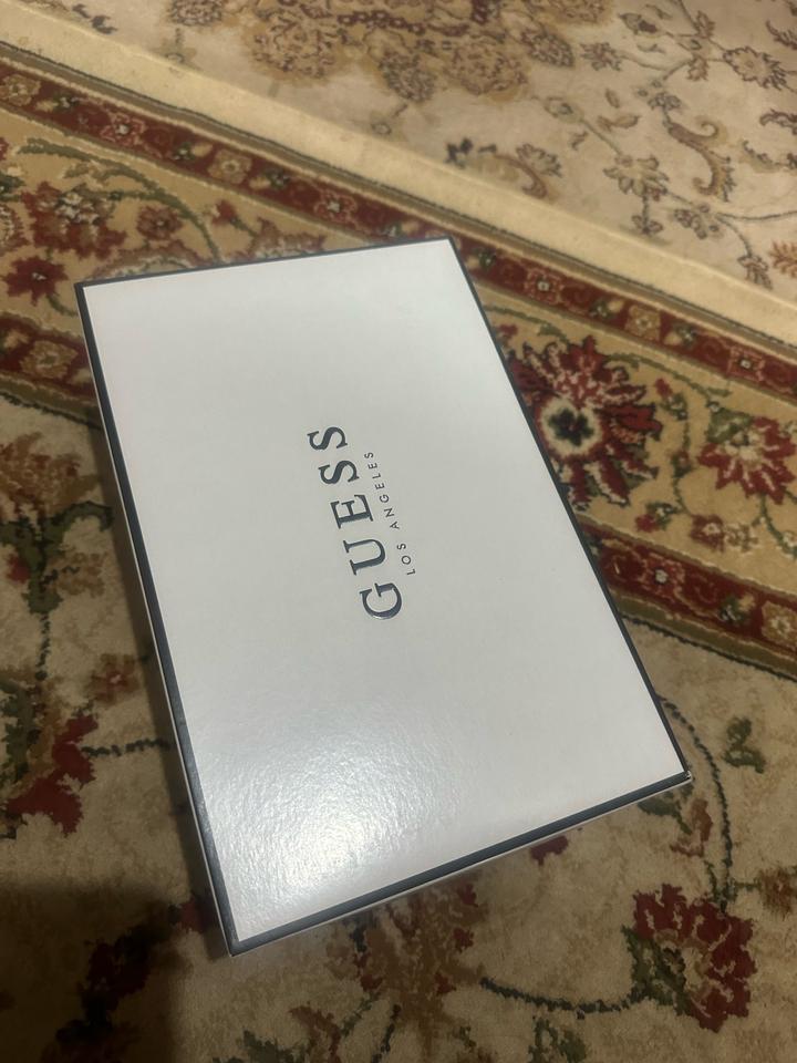 GUESS