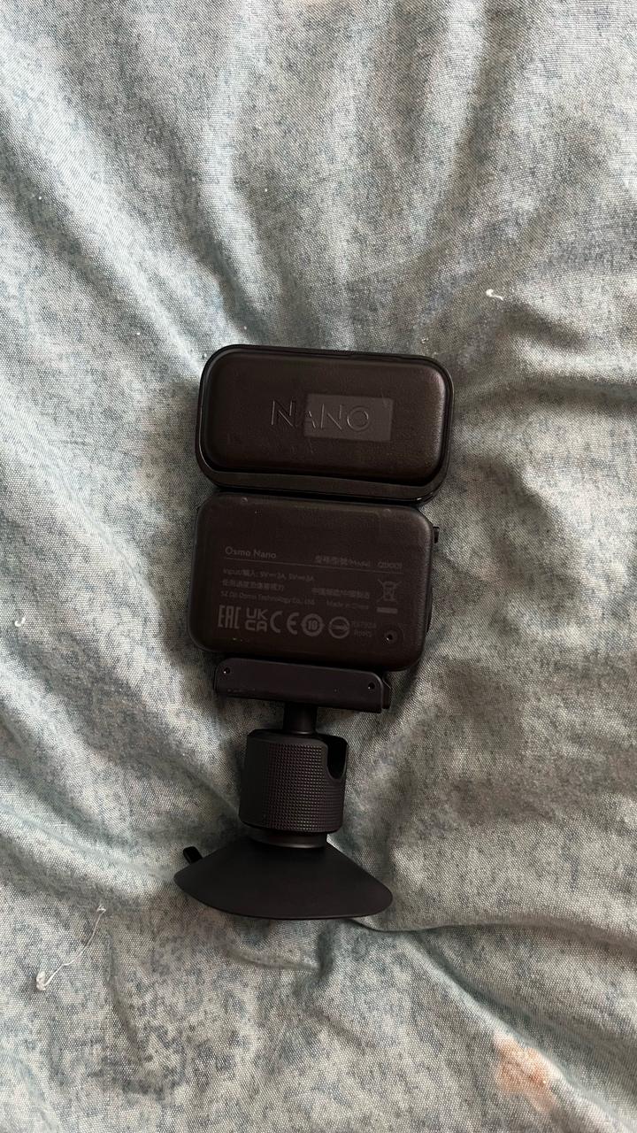 DJI