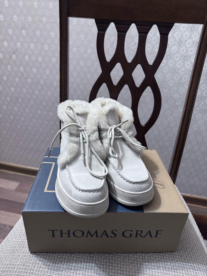 THOMAS GRAF
