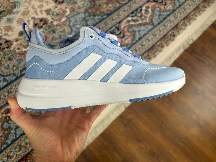 Женские кроссовки adidas Fukasa Run