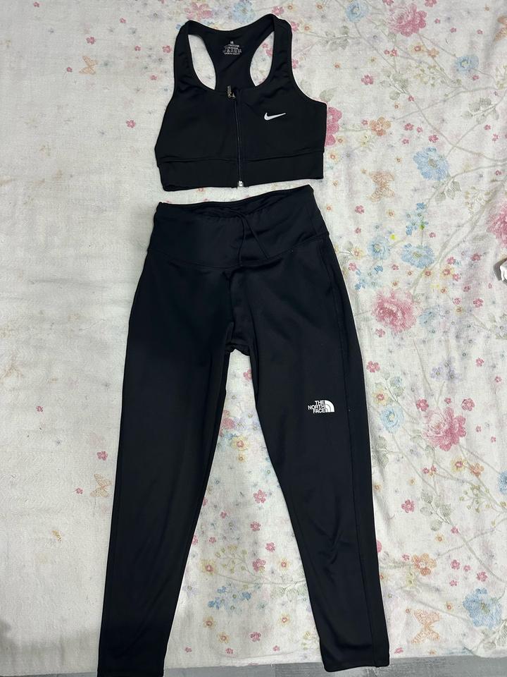 Спортивный комплект Nike