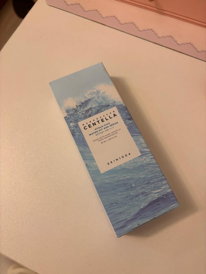 SKIN1004 Madagascar Centella Hyalu-Cica Water-Fit Sun Serum. SPF. SPF50+ PA++++