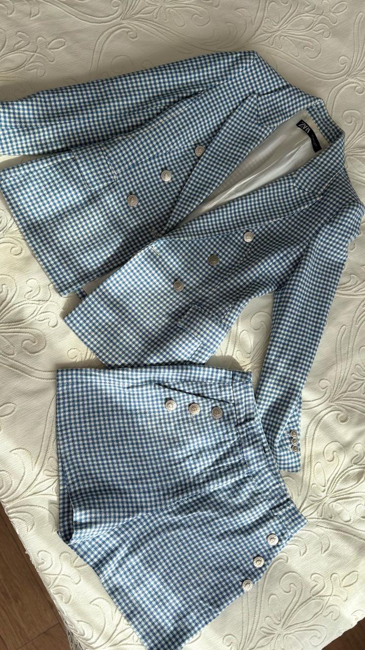 Костюм ZARA пиджак и шорты