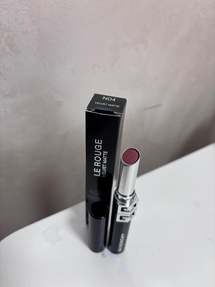 Губная помада Givenchy Le Rouge Velvet Matte 04