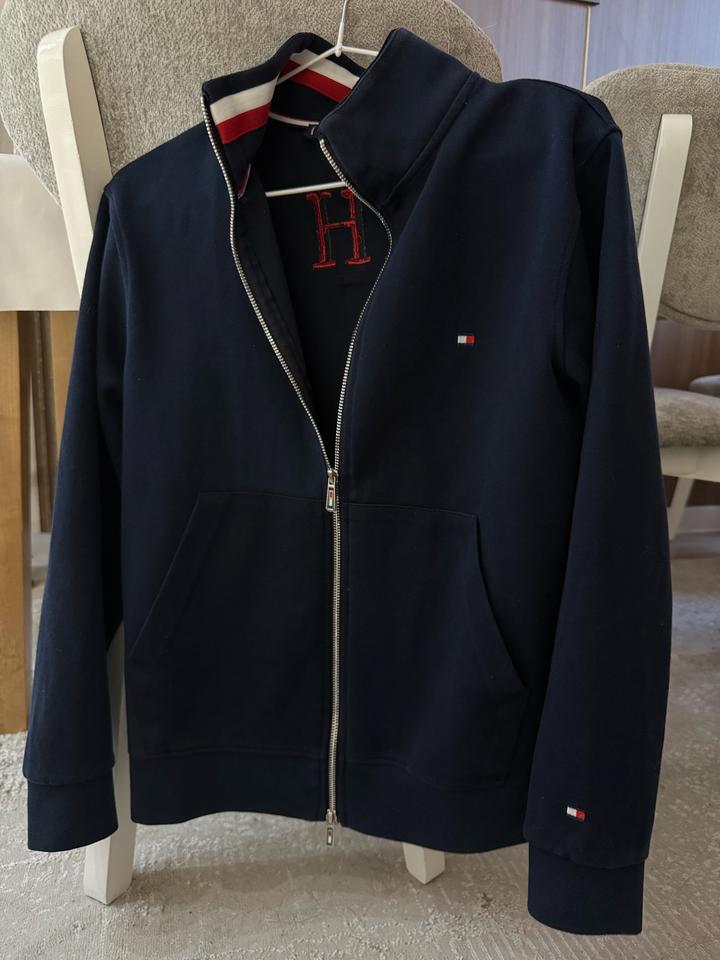 Олимпийка Tommy Hilfiger