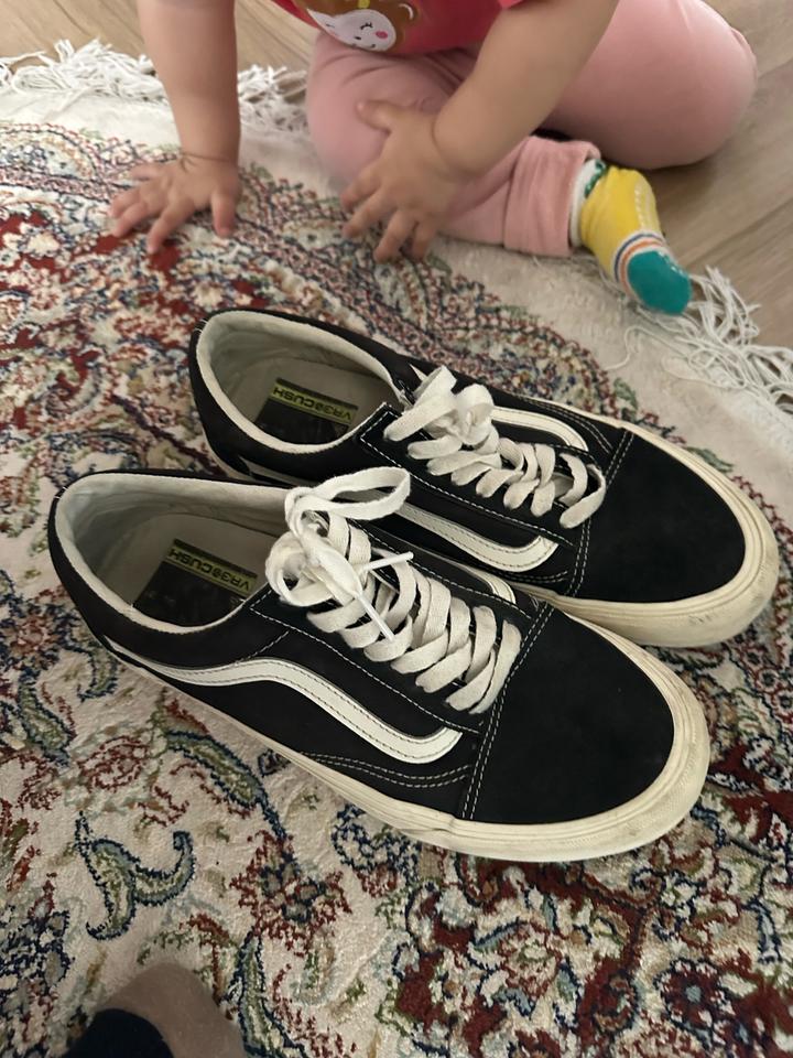 vans