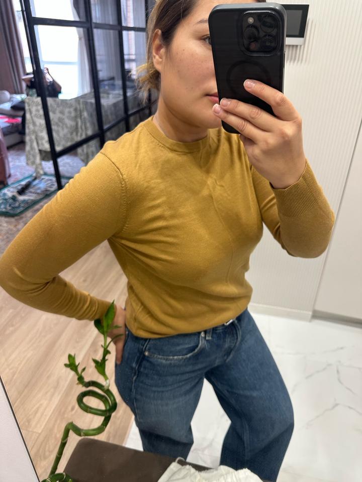 Кофточка из шерсти Мериноса Uniqlo