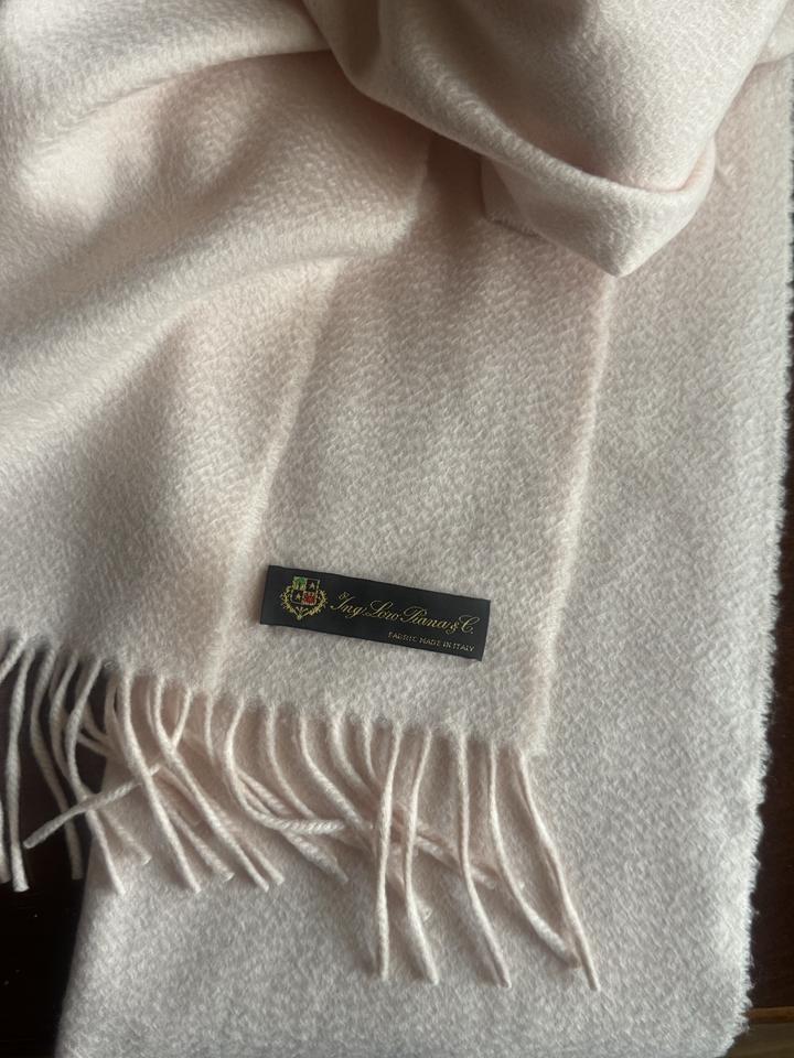 шарф из нежнейшего кашемира Loro Piana
