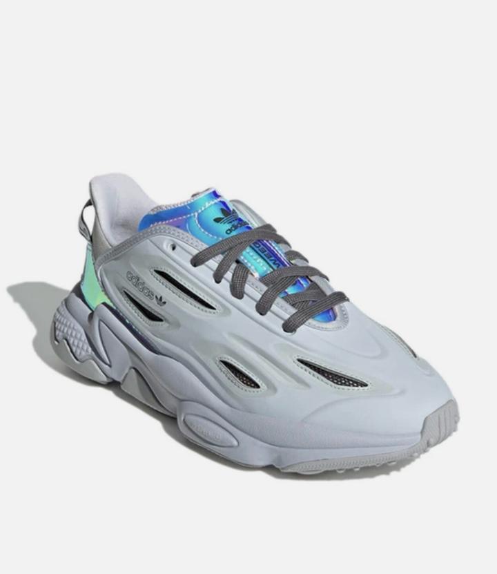 Кроссовки adidas