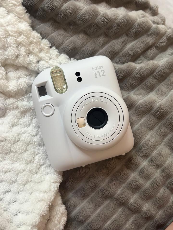 Instax