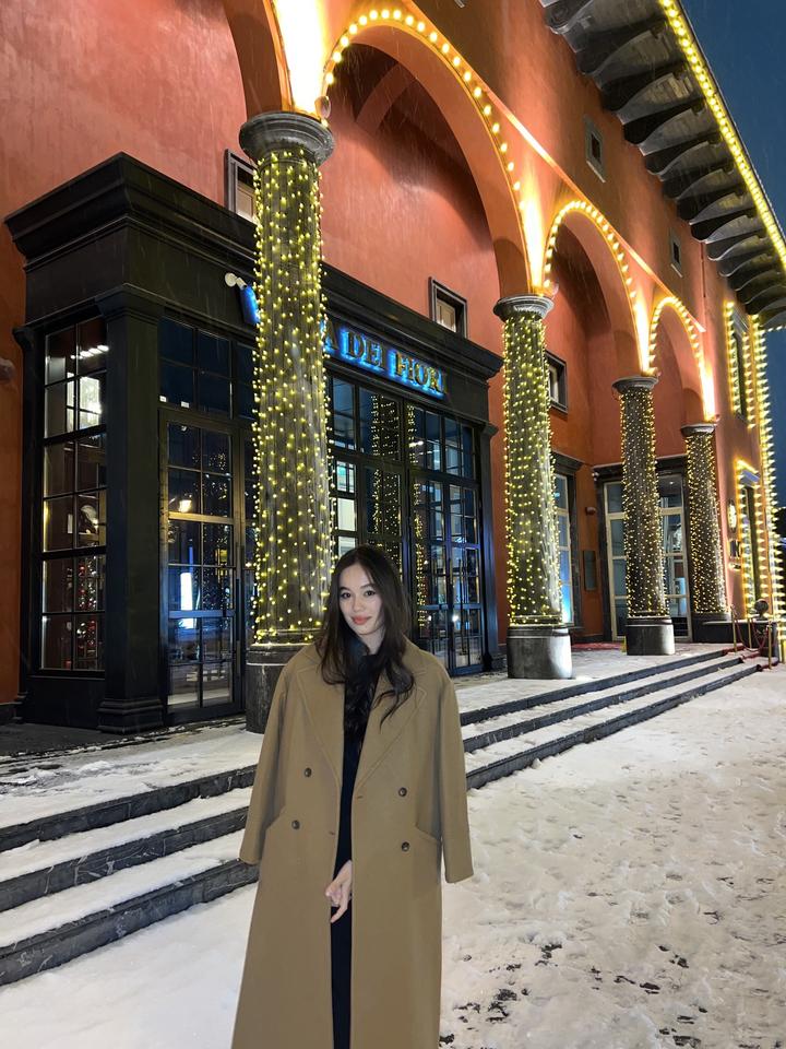 Pull & Bear Пальто