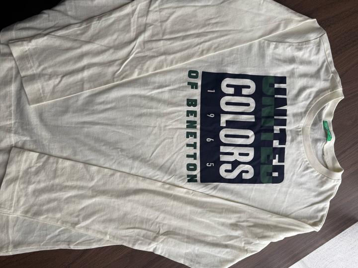 Лонгслив United Colors of Benetton