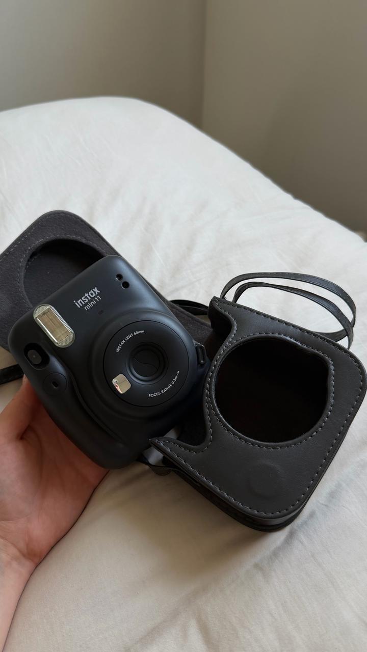 Instax