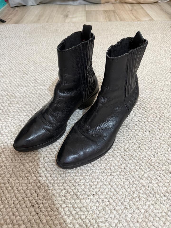 Zara Ботинки