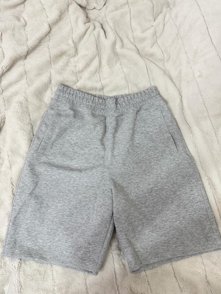 Uniqlo